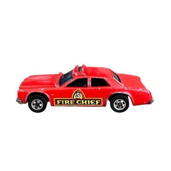 Vintage Hot Wheels Fire Department Chief 1977 Red Blackwall Hong Kong - Picture 1 of 5